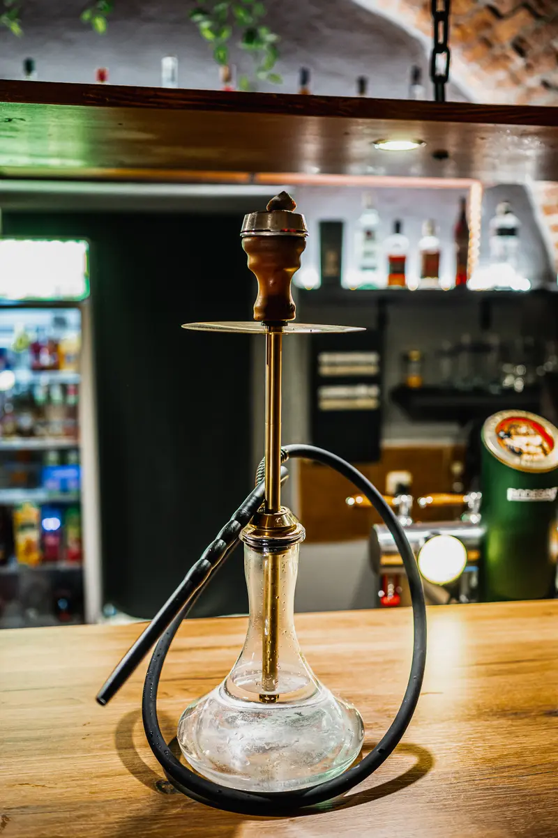 Interiér s vodní dýmkou